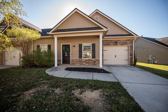 915 Erika Ln in Grovetown, GA - Building Photo - Building Photo