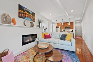 155 Dorchester Ave in Cincinnati, OH - Building Photo