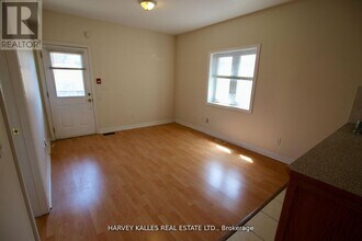 775 Ossington Ave in Toronto, ON - Building Photo - Building Photo