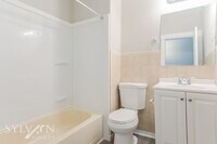 410 S Newkirk St photo'