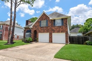 1206 Green Knoll Dr in Sugar Land, TX - Building Photo