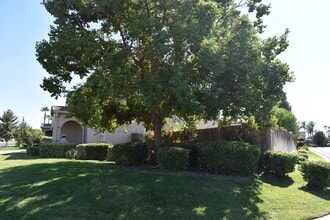 11079 Malibu Ave in Chowchilla, CA - Building Photo - Building Photo