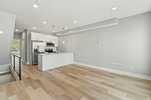 2112 N 8th St, Unit 1