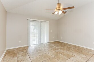 1453 Seawolf Trail N in Jacksonville, FL - Building Photo - Building Photo