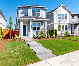14921 202nd Ave E in Bonney Lake, WA - Foto de edificio - Building Photo