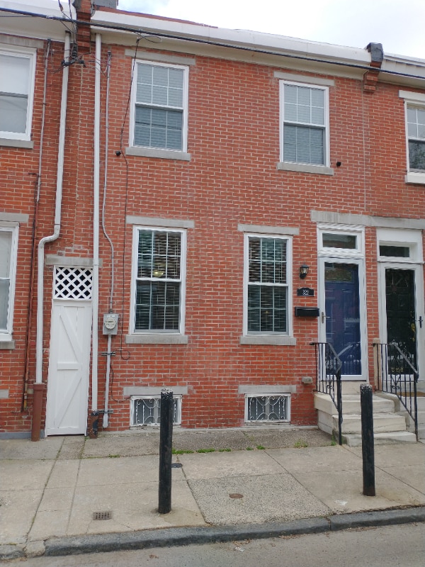 property at 322 Greenwich St