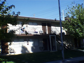 Plaza 550 Apartments in Las Vegas, NV - Foto de edificio - Building Photo