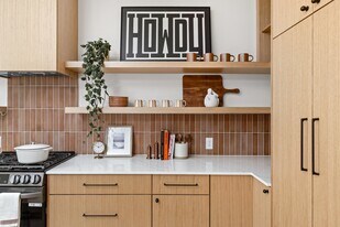 1813 E 38th 1/2 St in Austin, TX - Building Photo
