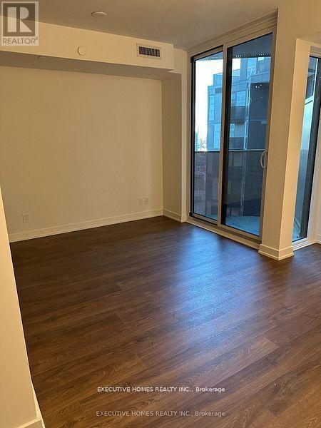 30 Tretti Wy in Toronto, ON - Building Photo - Building Photo