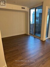 30 Tretti Wy in Toronto, ON - Building Photo - Building Photo