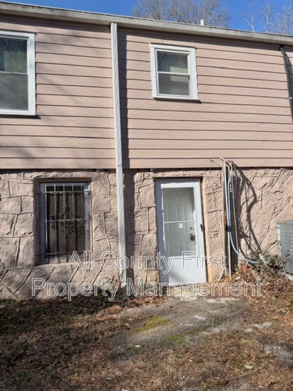 7214 Center St in Lithonia, GA - Building Photo - Building Photo