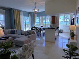 2080 S Ocean Dr in Hallandale Beach, FL - Building Photo