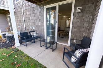 The Lakes Of Olentangy in Lewis Center, OH - Building Photo - Building Photo