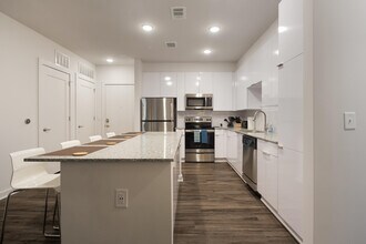 1270 Spring St NW in Atlanta, GA - Building Photo - Building Photo