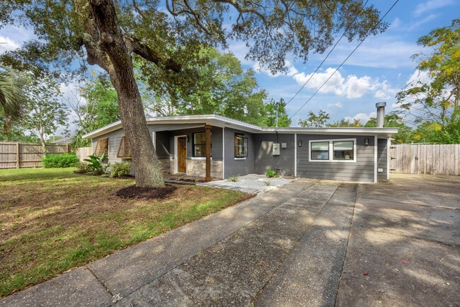 503 South Ave in Fort Walton Beach, FL - Foto de edificio - Building Photo