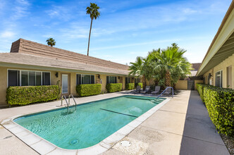 555 S Thornhill Rd in Palm Springs, CA - Building Photo - Other