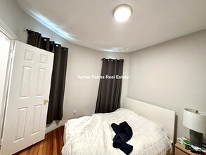 35 Edison Grn, Unit 2 in Boston, MA - Building Photo - Building Photo