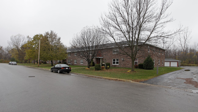 Roland Lane Apartments in Green Bay, WI - Foto de edificio - Building Photo