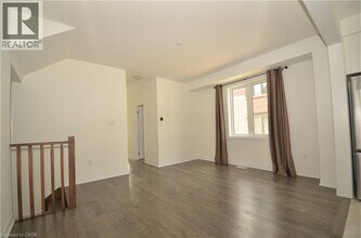 10 Heritage Wy in Thorold, ON - Building Photo - Building Photo