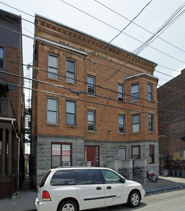 40 Park Ave in Paterson, NJ - Foto de edificio