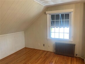 38 Brae St in North Providence, RI - Building Photo - Building Photo