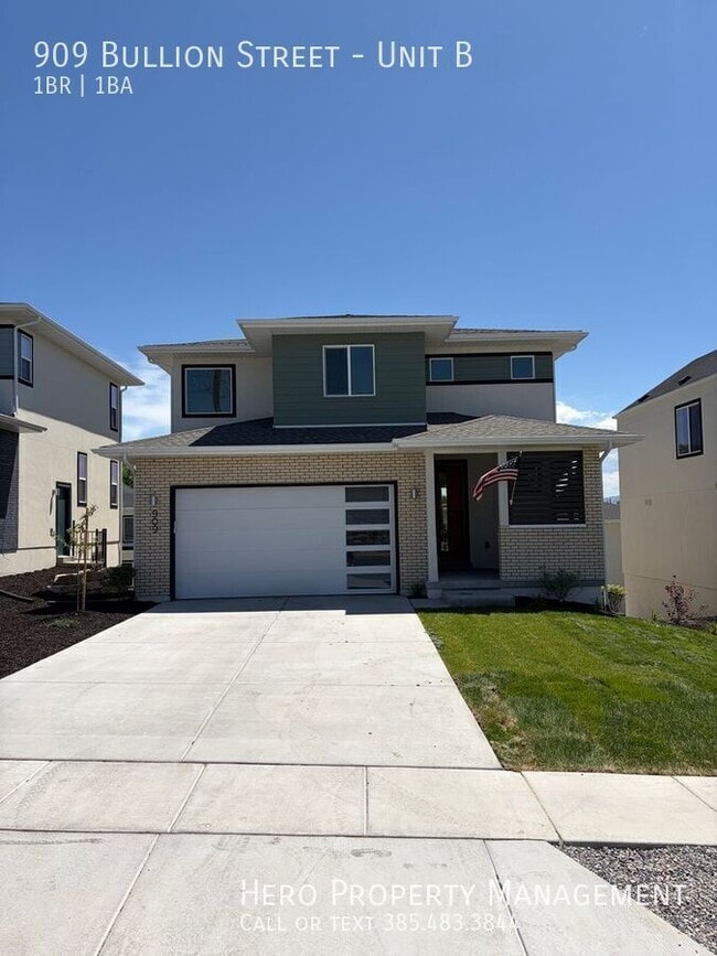 property at 909 Bullion St