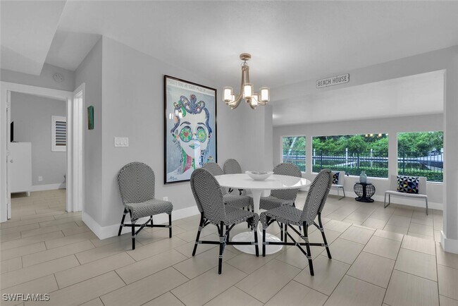property at 2048 Harbor Ln