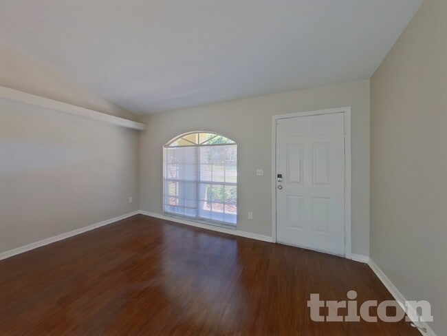 3310 51st St N in St. Petersburg, FL - Building Photo - Building Photo