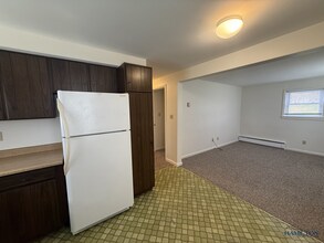 5227 English Ave in Hamilton, NY - Building Photo - Building Photo
