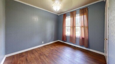 1313 Vieux Dr in Mcalester, OK - Building Photo - Building Photo