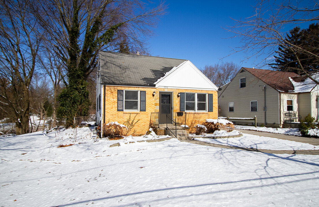 4764 Thobe Rd in Toledo, OH - Building Photo