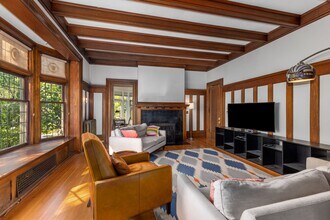 214 Fountain St NE in Grand Rapids, MI - Building Photo - Building Photo