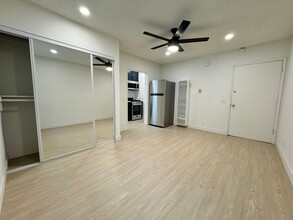 3623 Keystone Av, Unit 5 in Los Angeles, CA - Building Photo - Building Photo