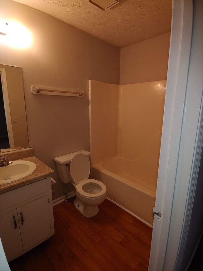 5301 Stonebush Terrace-Unit -Unit B in Stone Mountain, GA - Building Photo - Building Photo