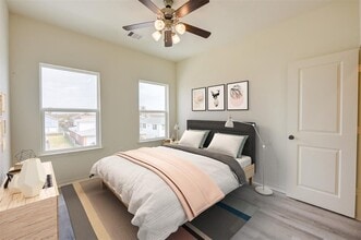 5313 Avenue L in Galveston, TX - Building Photo - Building Photo