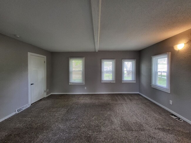 property at 3840 15th St