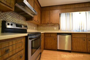 285 Webster St, Unit 2 in Boston, MA - Building Photo