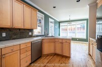 20714 Russell Dr in Bend, OR - Building Photo - Building Photo