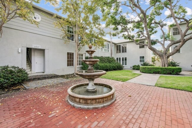 property at 1032 19th St