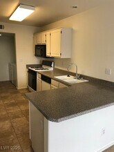 10103 Tumbling Tree St in Las Vegas, NV - Building Photo - Building Photo
