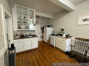 161 Endicott St, Unit 1R in Boston, MA - Building Photo - Building Photo