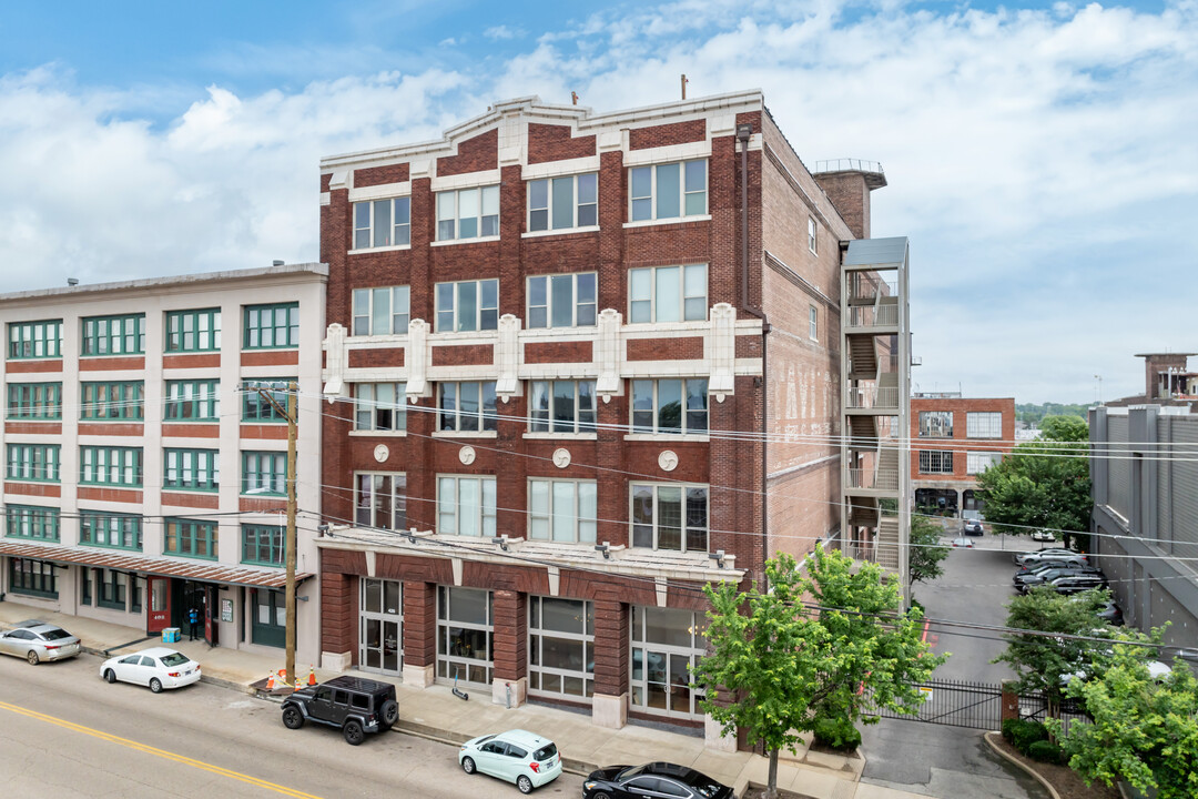 Four Twenty Condo in Memphis, TN - Foto de edificio