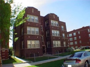 8155 S Marshfield Ave in Chicago, IL - Building Photo - Building Photo