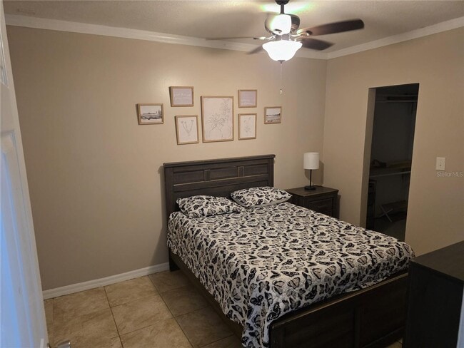 23737 Lake Ave in Sorrento, FL - Building Photo - Building Photo