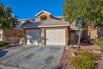 8016 Celestial Ave in Las Vegas, NV - Building Photo - Building Photo