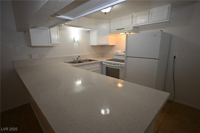 property at 302 Eastminister Ct