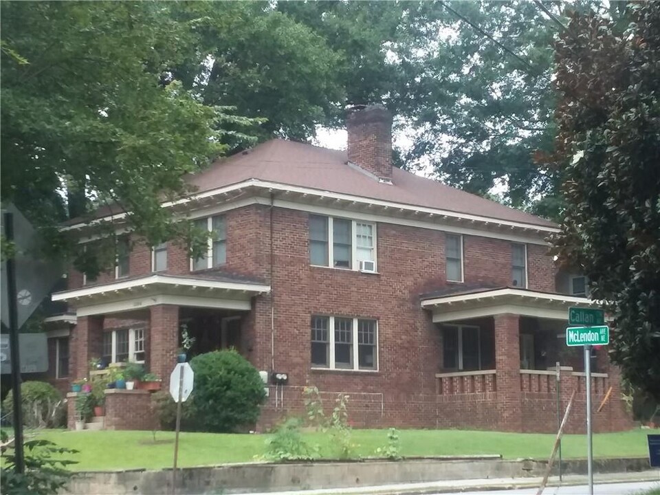 1594 McLendon Ave NE in Atlanta, GA - Building Photo