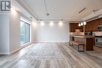 483 Faith Dr in Mississauga, ON - Building Photo - Building Photo