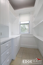 17 Champney St, Unit 1 in Boston, MA - Foto de edificio - Building Photo