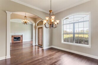 12449 Oak Grove Rd S in Burleson, TX - Building Photo - Building Photo